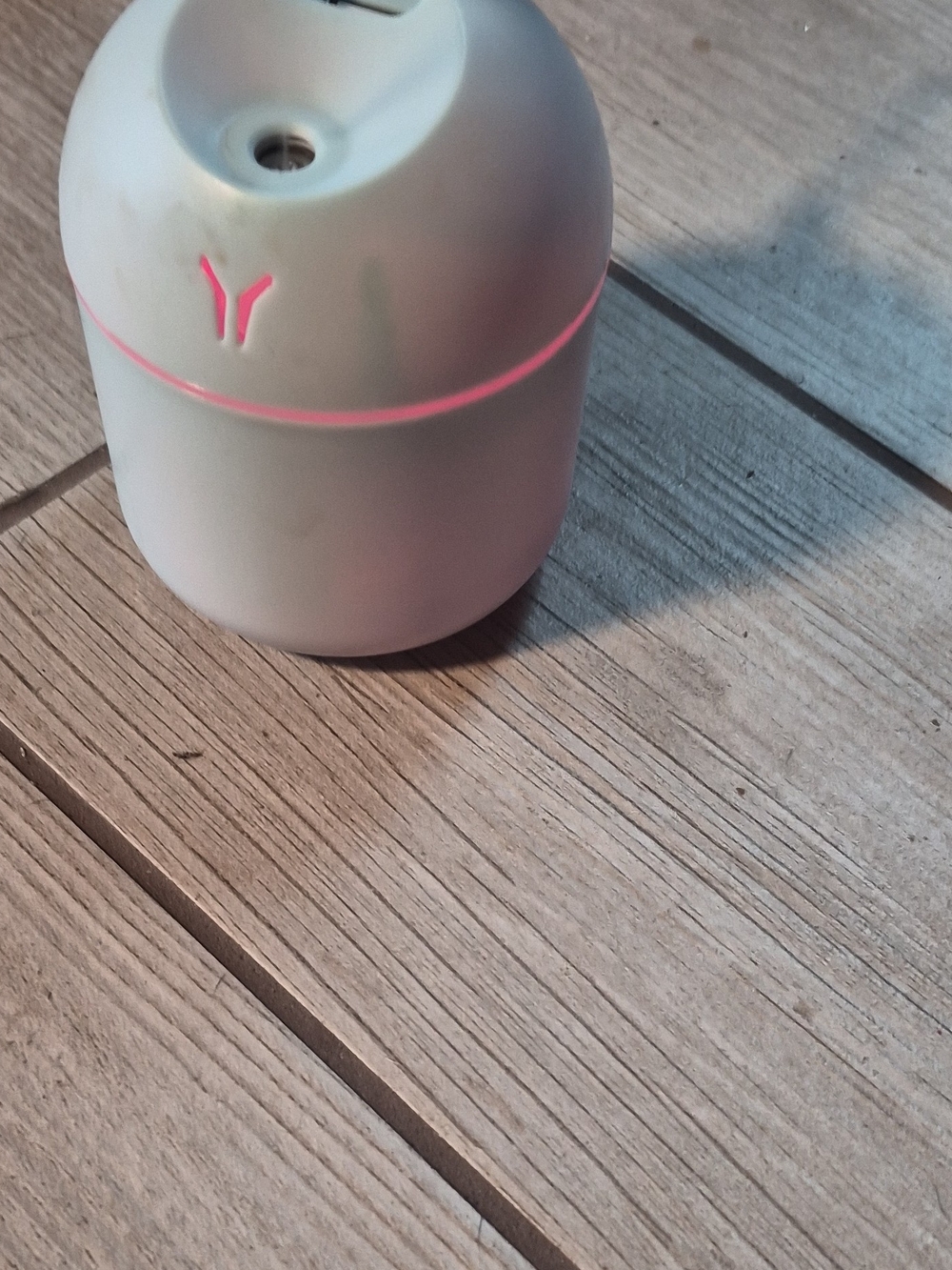 Portable USB Humidifier / Aroma Diffuser Led Color Changing - Picture 2 of 2